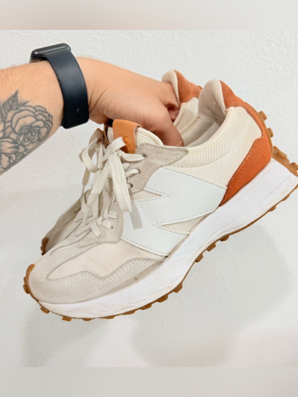 New Balance 327 Sneakers Sea Salt with Rust Oxide Women’s Size 7.5 - Picture 6 of 10